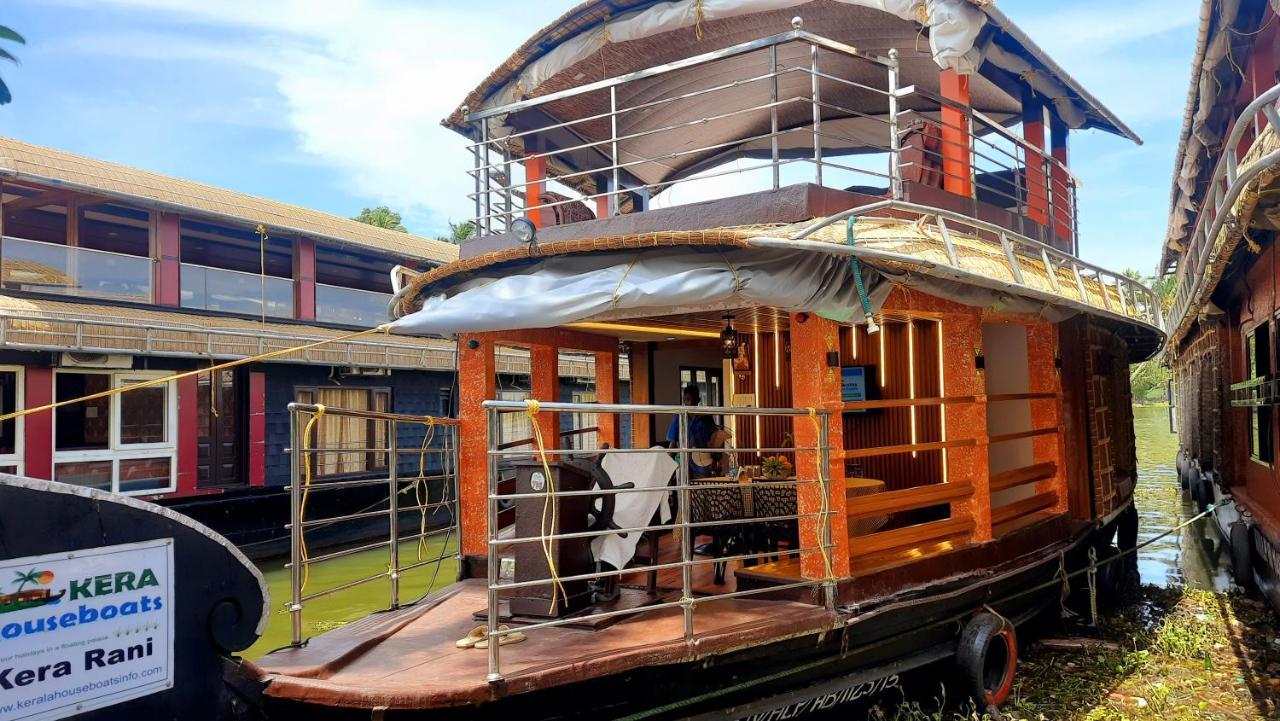 Kera Houseboats Alleppey Alappuzha Eksteriør billede