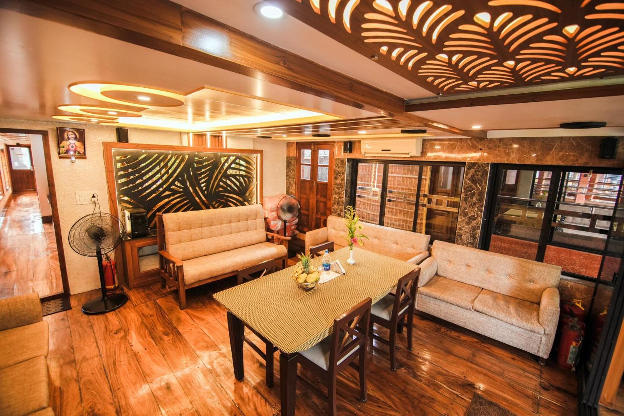 Kera Houseboats Alleppey Alappuzha Eksteriør billede